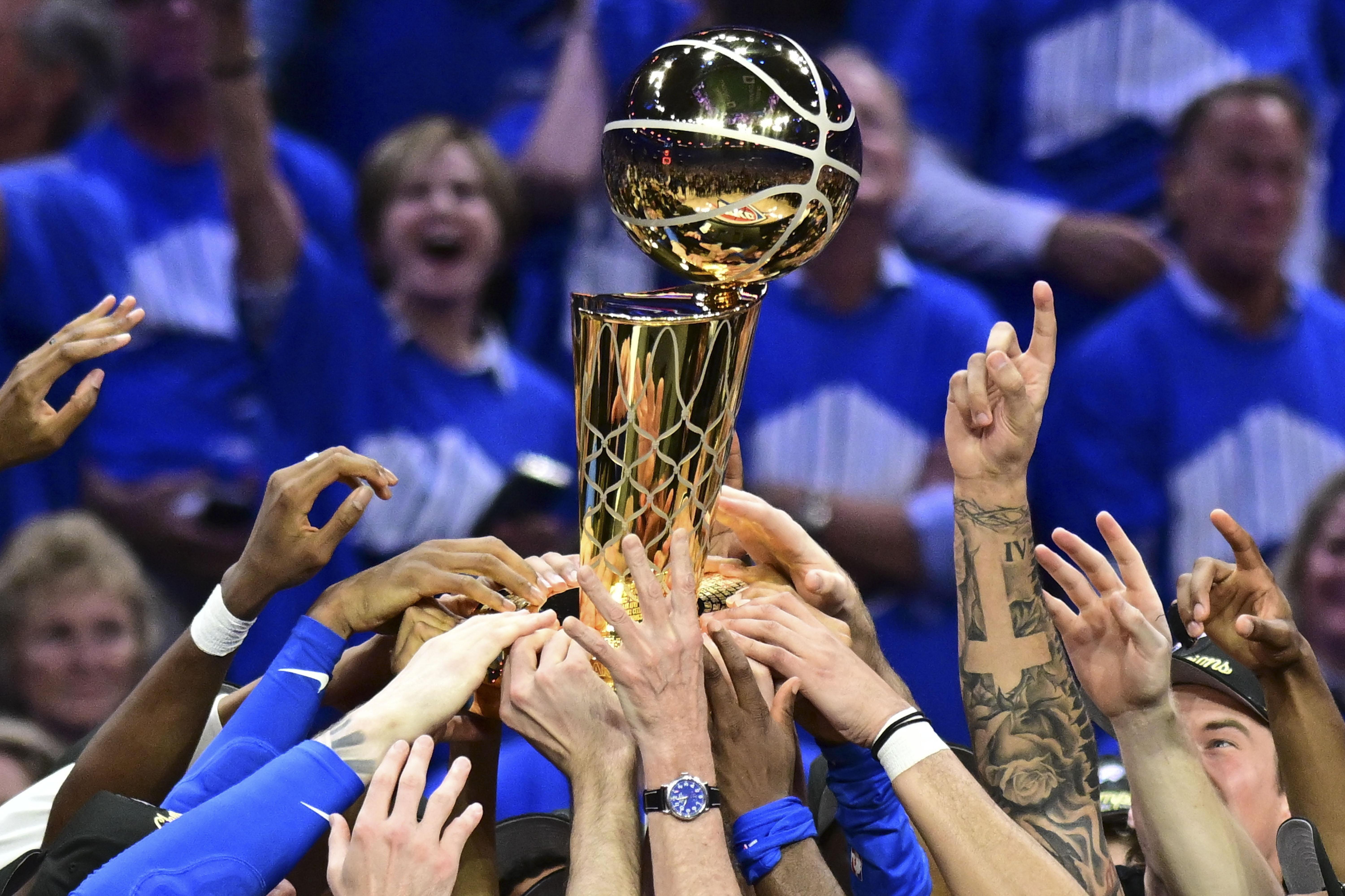 完美真人-土耳其主帅：NBA冠军并非世界冠军 你得战胜欧洲和澳洲联赛的冠军